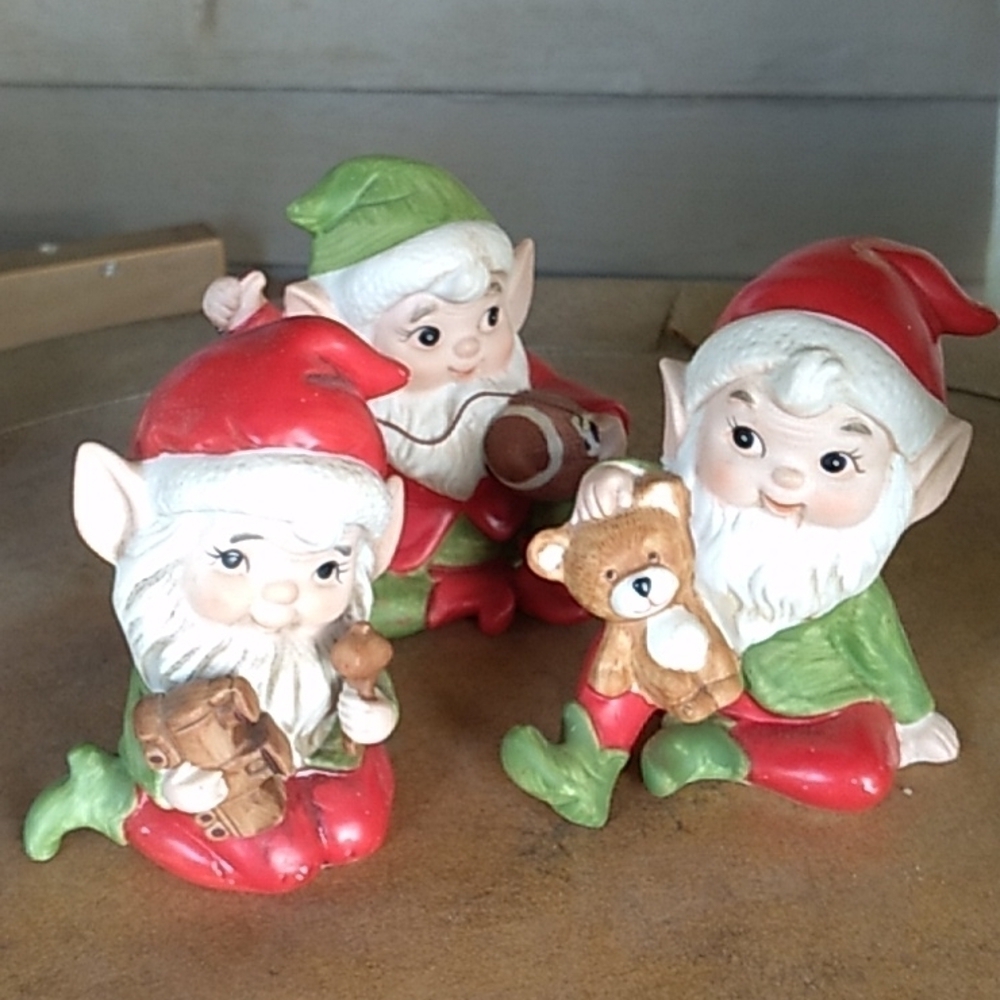 Vintage 1980s Homco Home Interiors Christmas elf figurines 5618